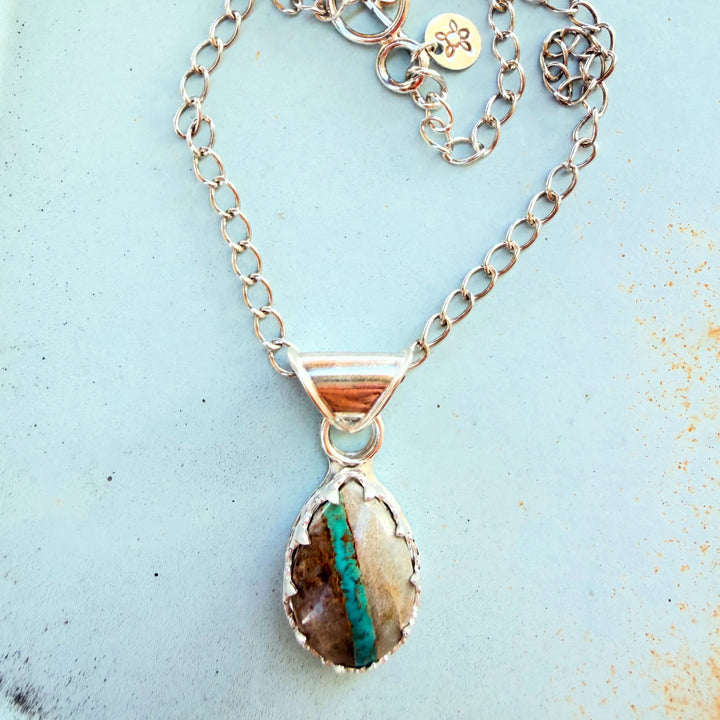 Royston Ribbon // Necklace